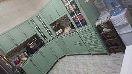 دينا طش اغراض القديمه باحي الشهداء