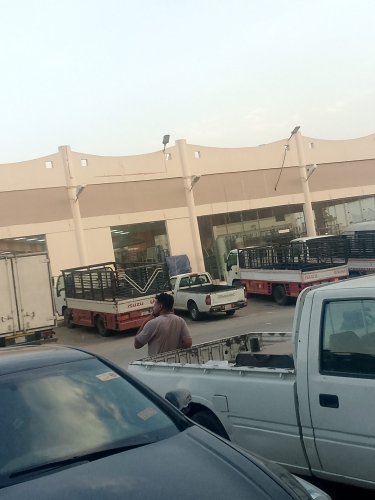 دينا توصيل الاثاث للجمعية الخيرية بالرياض
