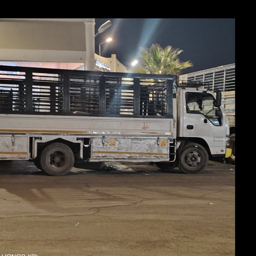دينا طش اثاث قديم بالرياض